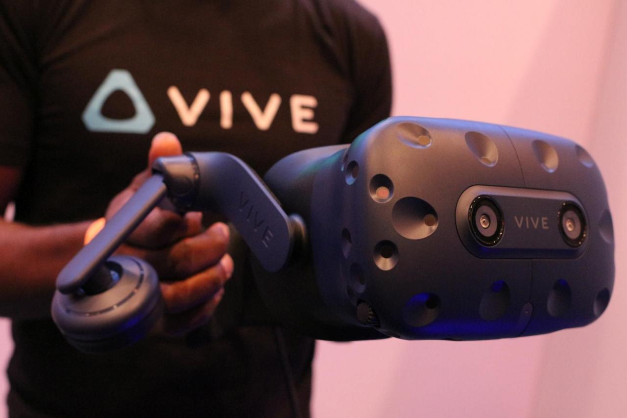 htc-vive-pro-001